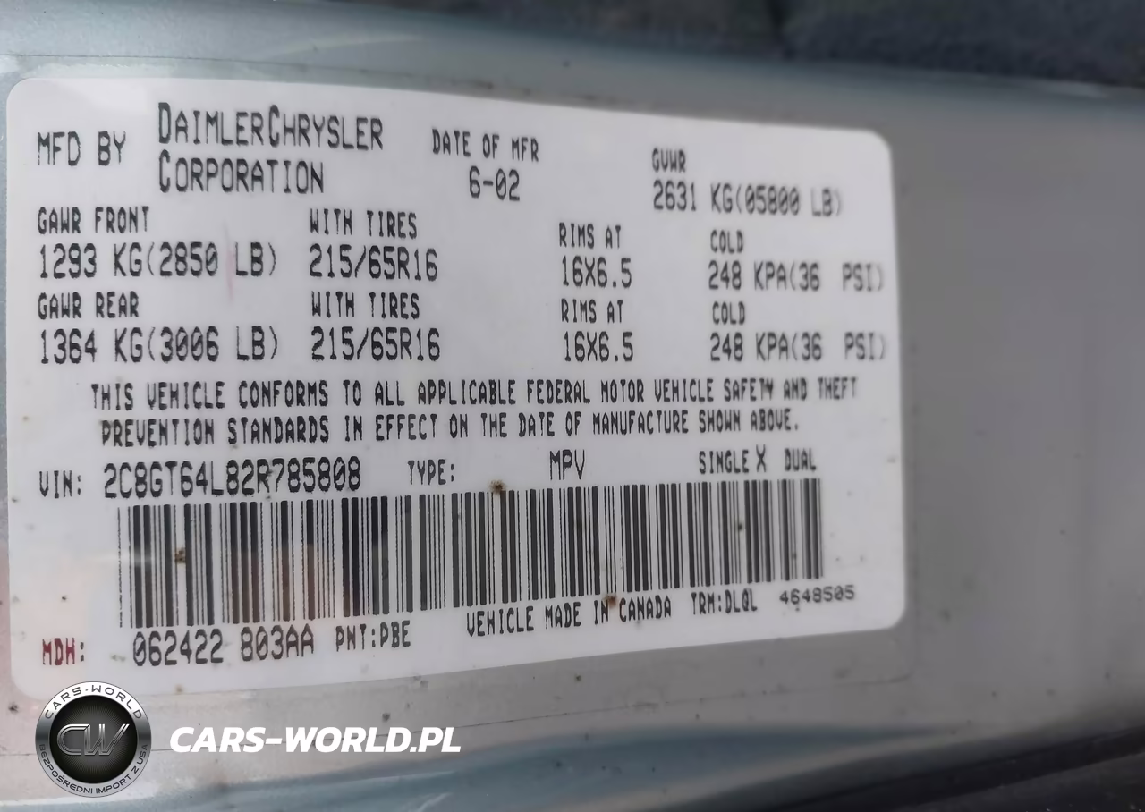 2002 Chrysler Town & Country Limited VIN:2C8GT64L82R785808 - 9