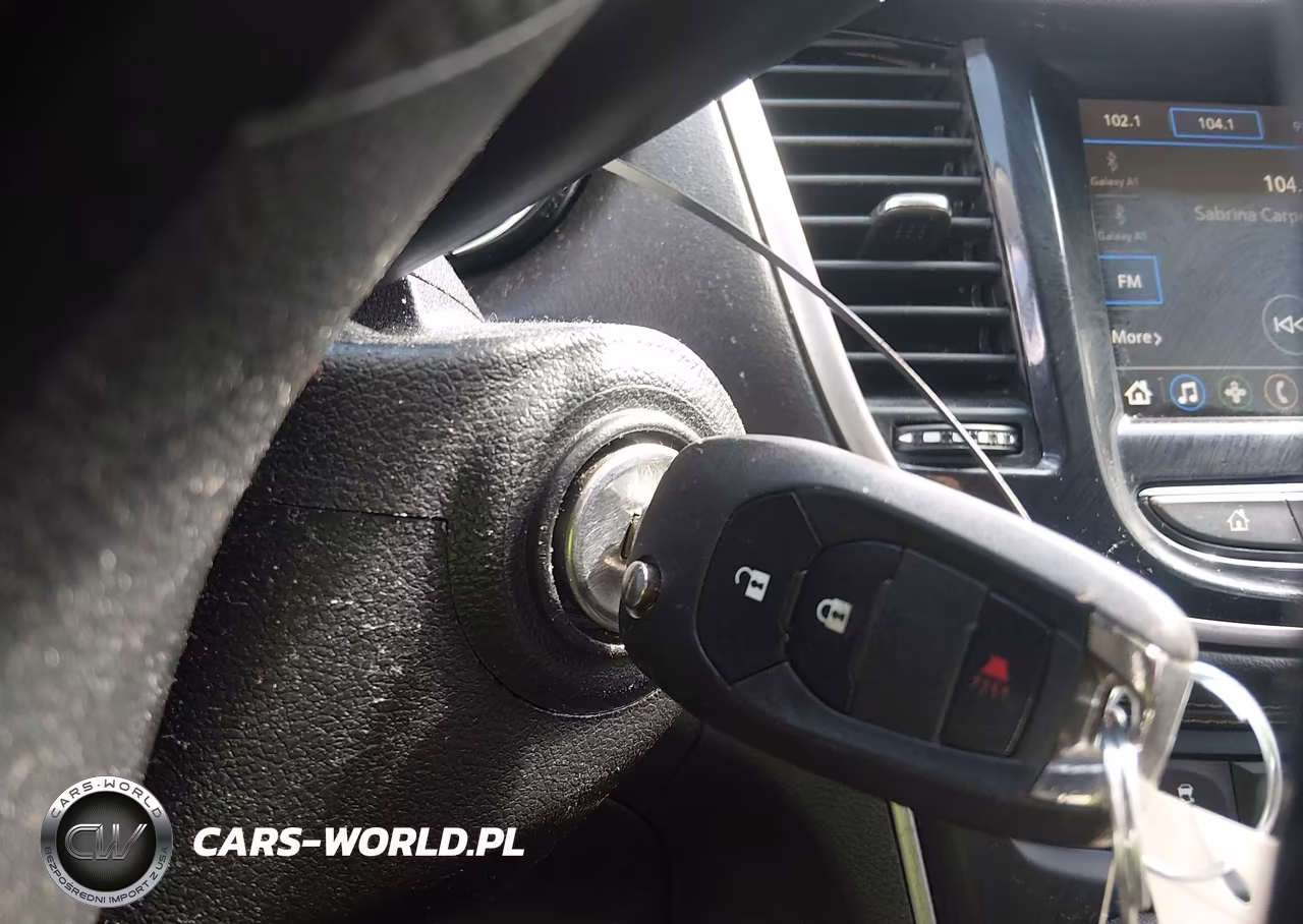2019 Chevrolet Trax Ls VIN:3GNCJNSBXKL252230 - 11