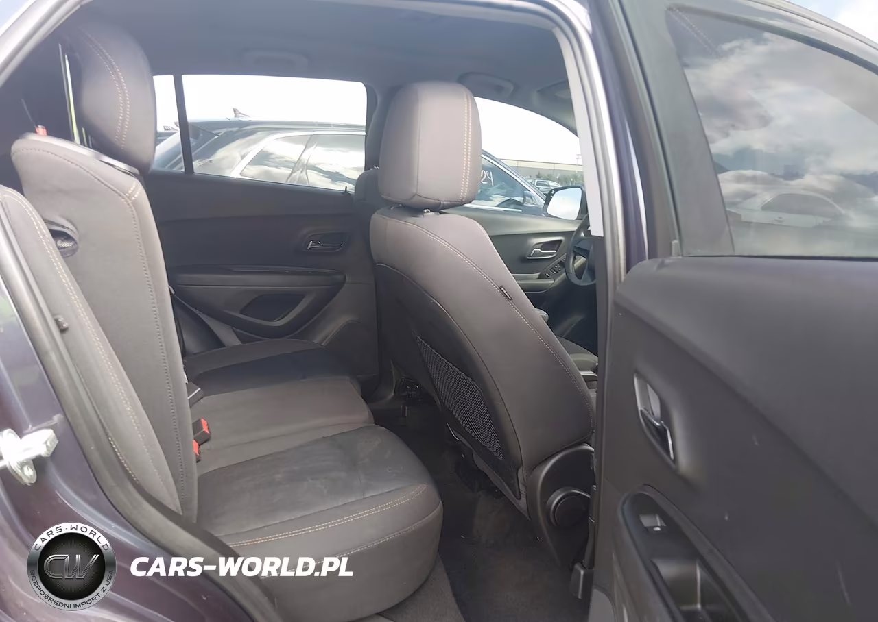 2019 Chevrolet Trax Ls VIN:3GNCJNSBXKL252230 - 8