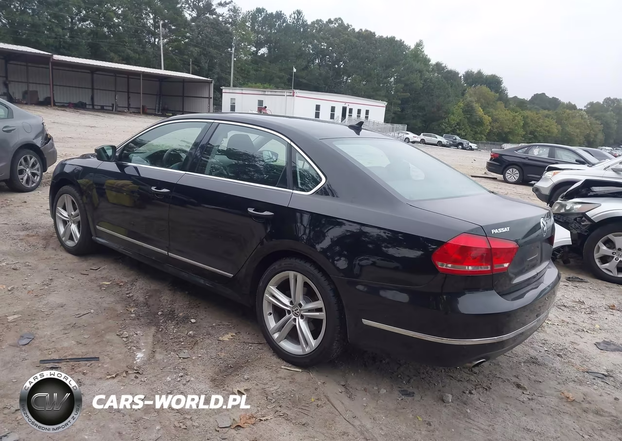 2014 Volkswagen Passat Tdi Sel Premium VIN:1VWCN7A3XEC028536 - 3