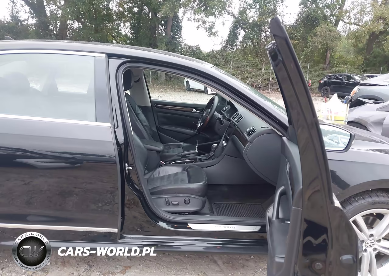 2014 Volkswagen Passat Tdi Sel Premium VIN:1VWCN7A3XEC028536 - 5