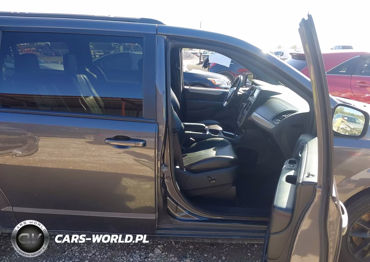 2019 Dodge Grand Caravan Gt VIN:2C4RDGEG8KR717281 - 5
