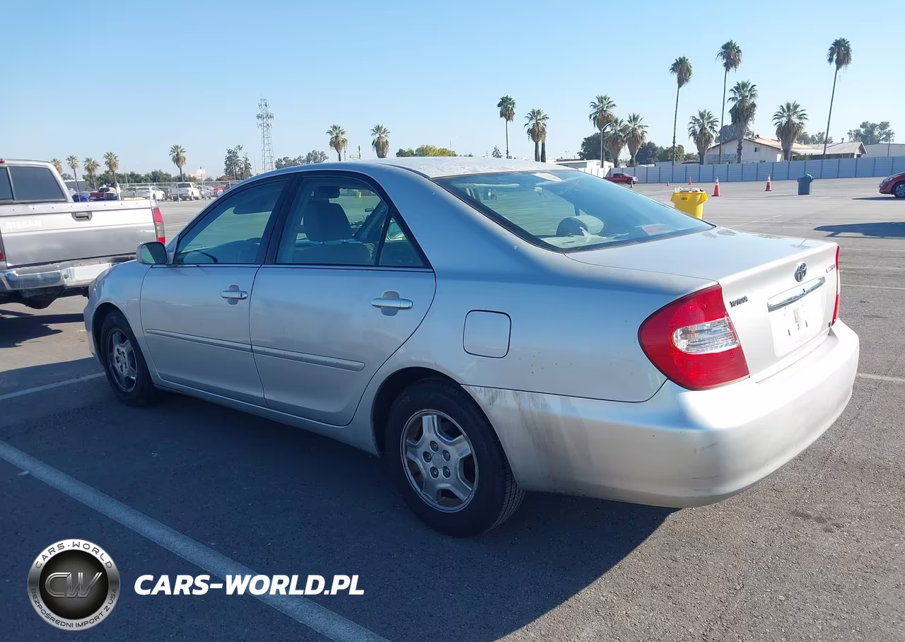 2003 Toyota Camry Le V6 VIN:4T1BF32K13U043200 - 3