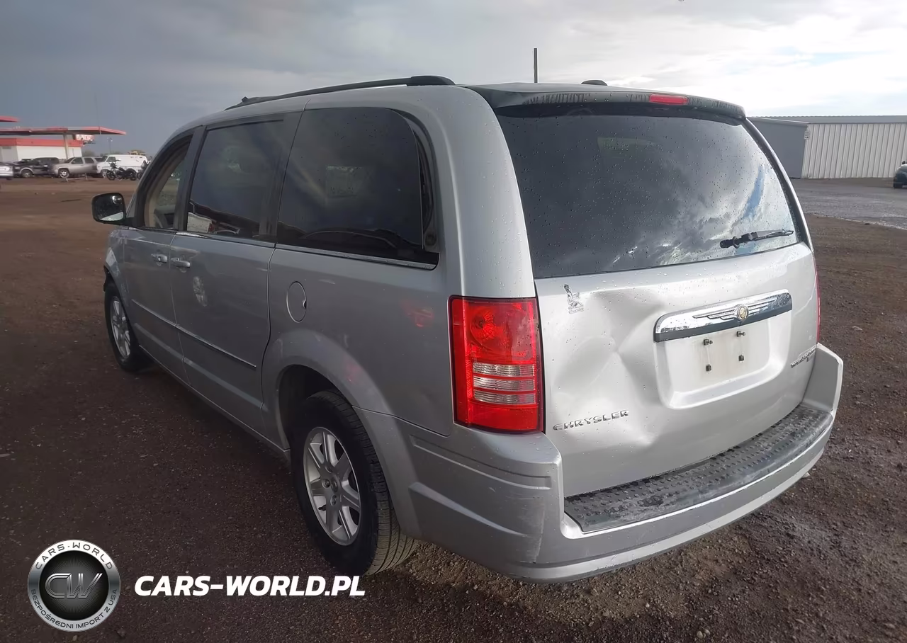 2010 Chrysler Town & Country Touring VIN:2A4RR5D12AR414069 - 3