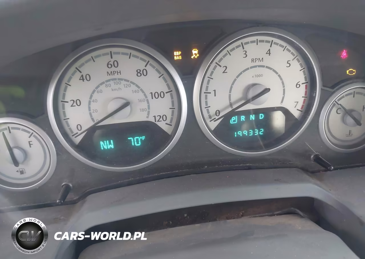 2010 Chrysler Town & Country Touring VIN:2A4RR5D12AR414069 - 7