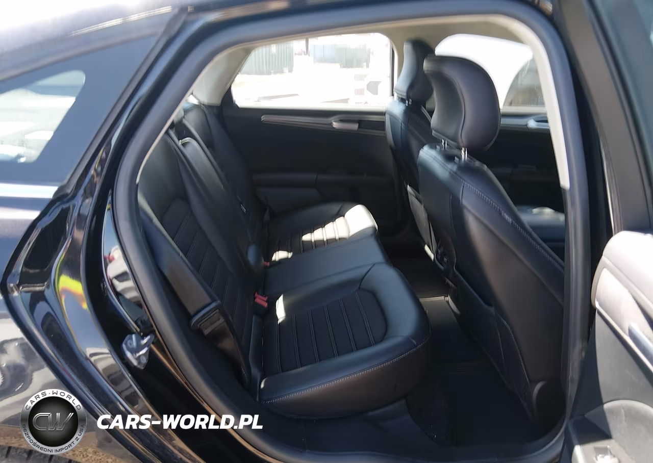 2017 Ford Fusion Se VIN:3FA6P0HD4HR303698 - 8