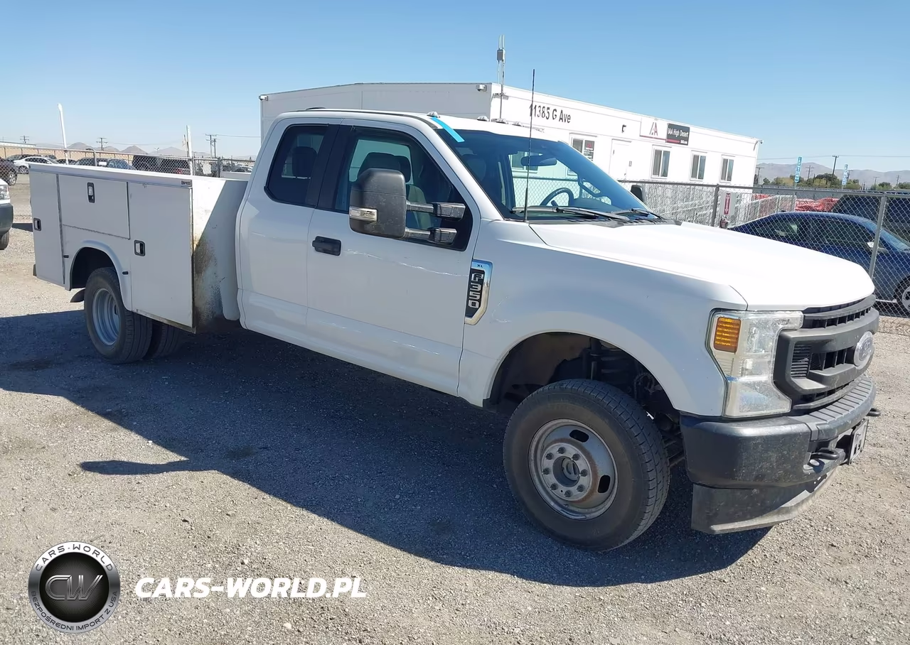 2022 Ford F-350 Chasis Xl VIN:1FD8X3H6XNEC27775 - 1