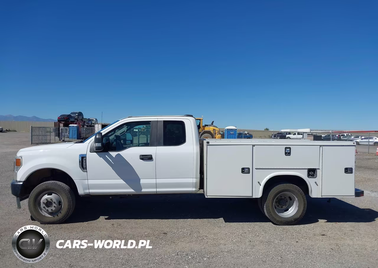 2022 Ford F-350 Chasis Xl VIN:1FD8X3H6XNEC27775 - 14