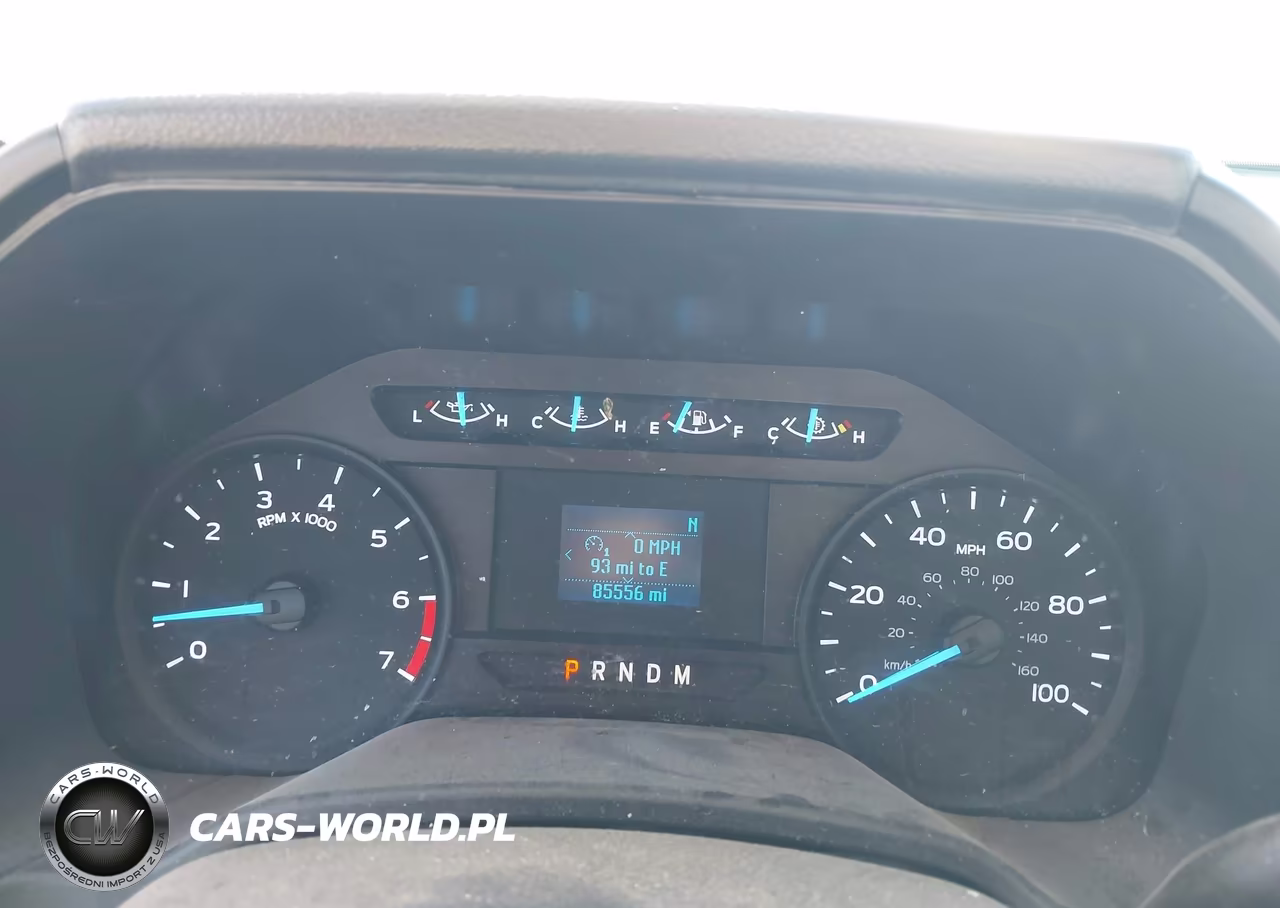 2022 Ford F-350 Chasis Xl VIN:1FD8X3H6XNEC27775 - 7