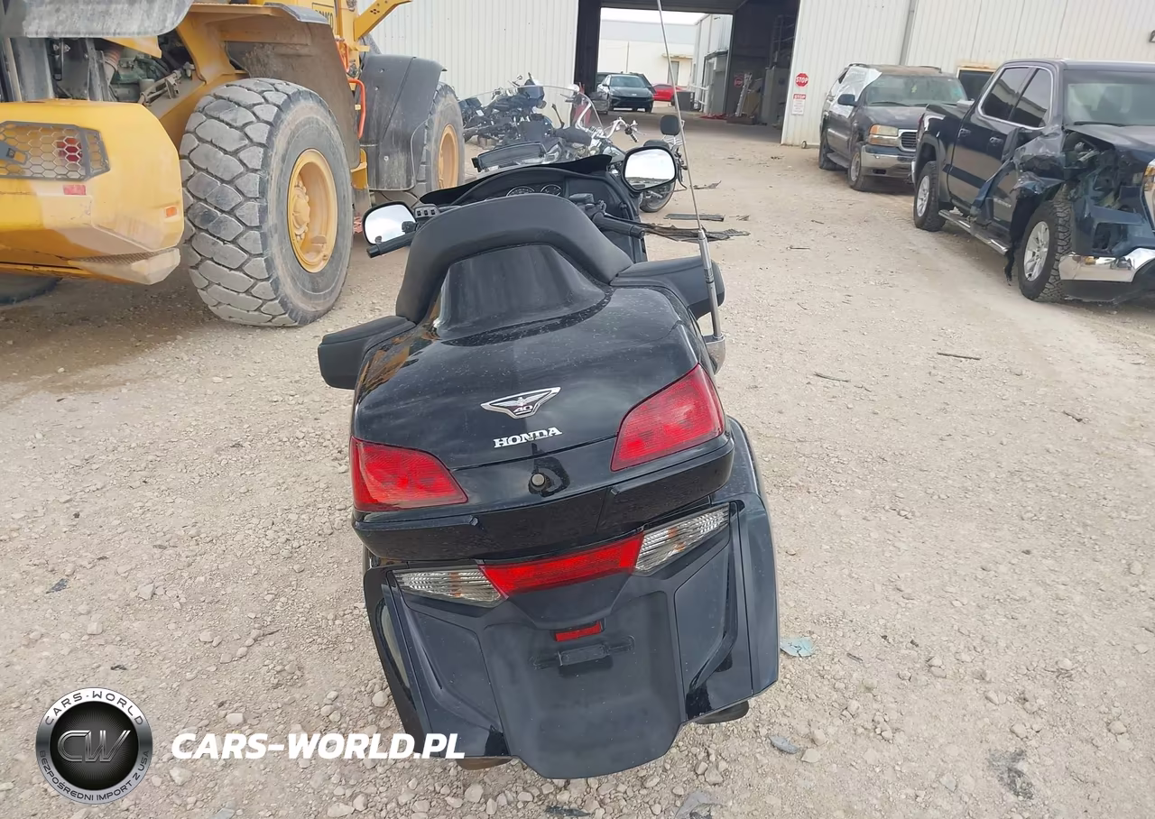 2015 Honda Gl1800 VIN:JH2SC68G8FK300491 - 6