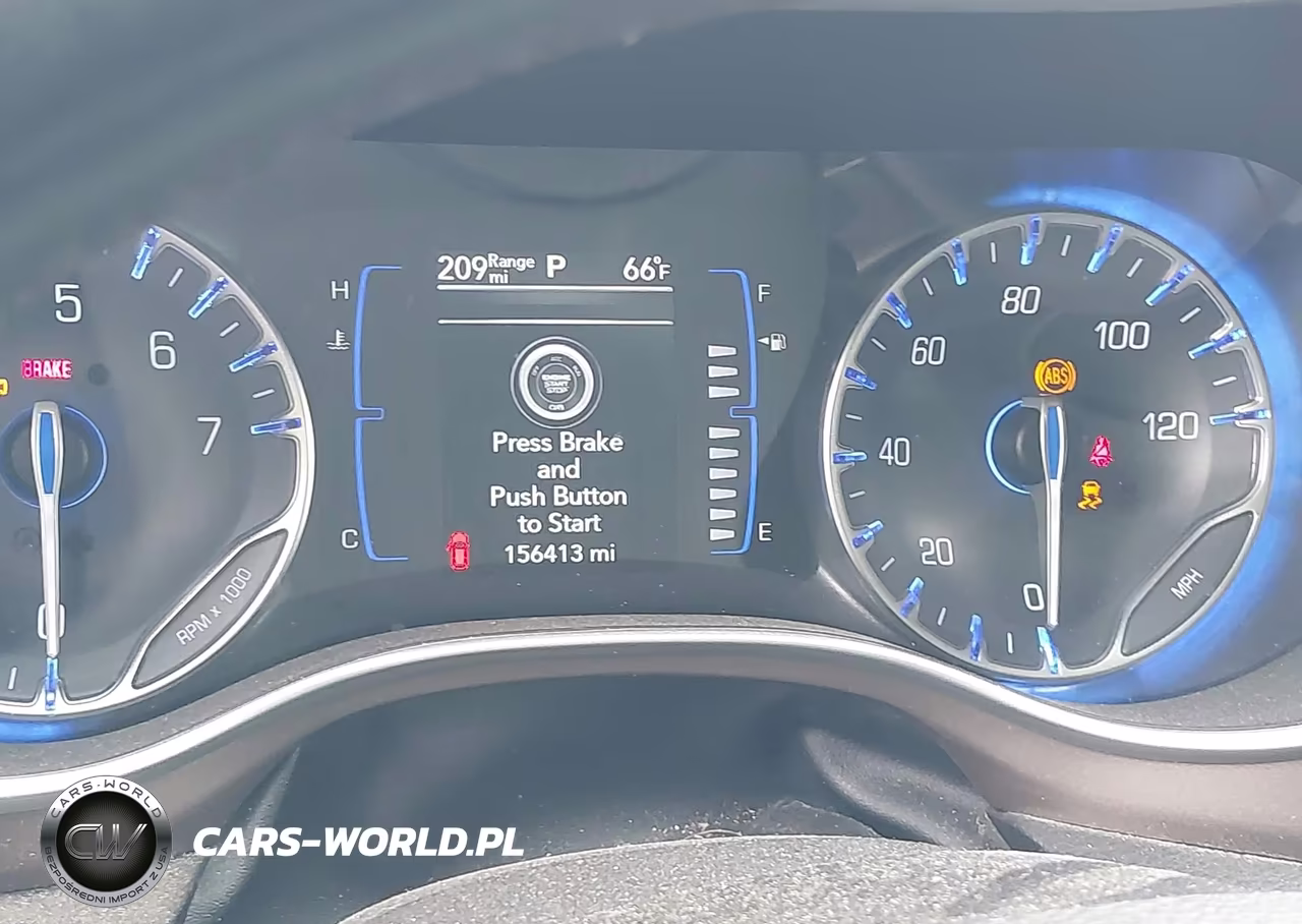 2019 Chrysler Pacifica Touring L VIN:2C4RC1BG1KR651306 - 7