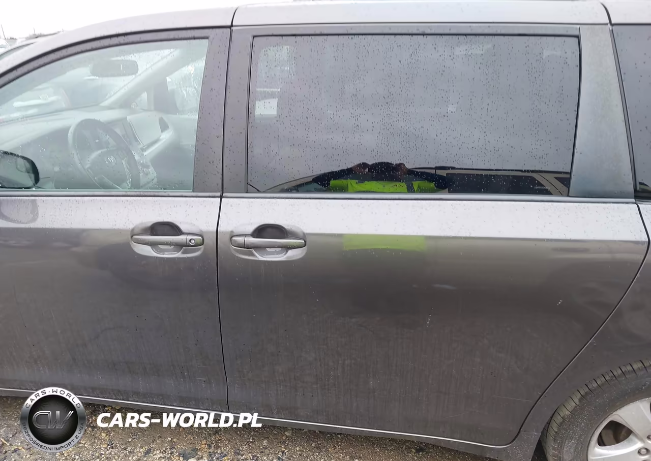 2015 Toyota Sienna Le VIN:5TDKK3DC8FS628015 - 14