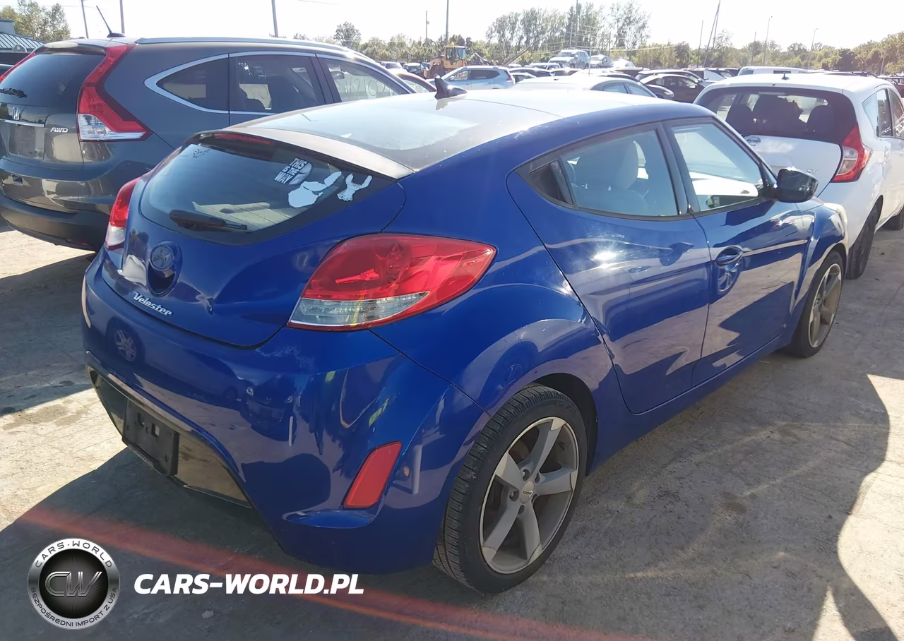 2012 Hyundai Veloster Gray Int VIN:KMHTC6AD4CU055231 - 4