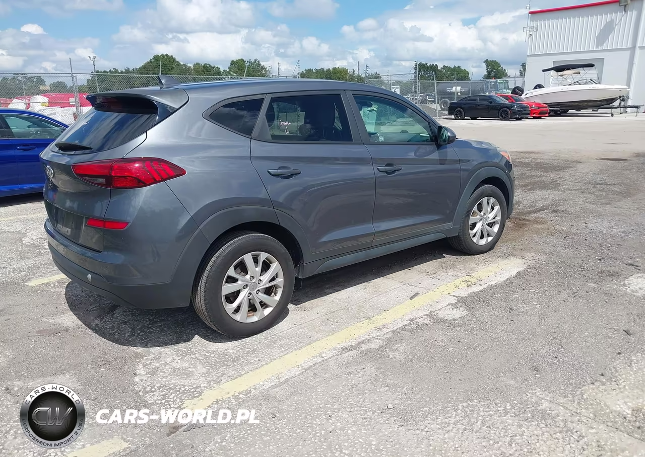 2019 Hyundai Tucson Se VIN:KM8J23A45KU918383 - 4