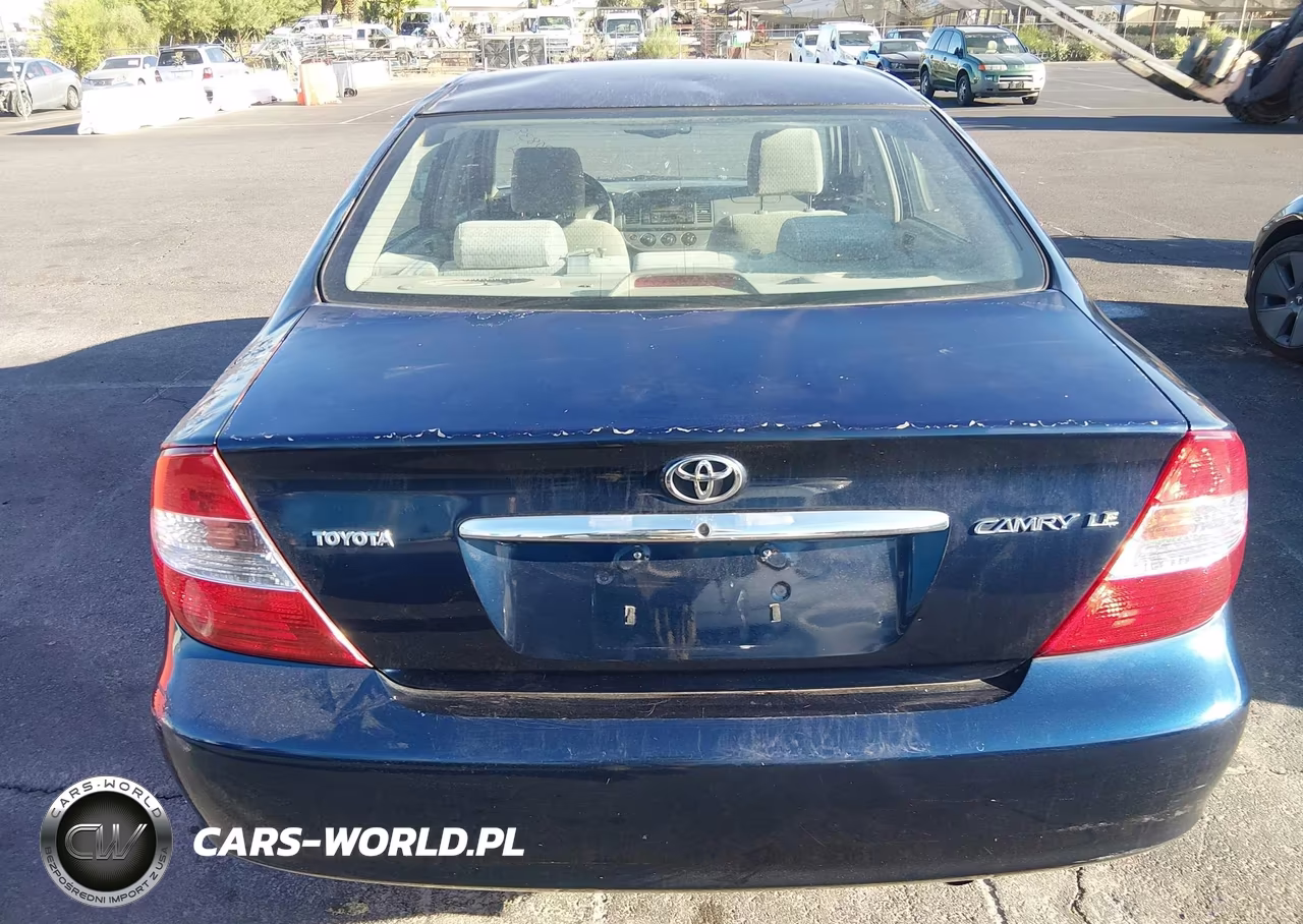2003 Toyota Camry Le VIN:4T1BE32K93U661853 - 12