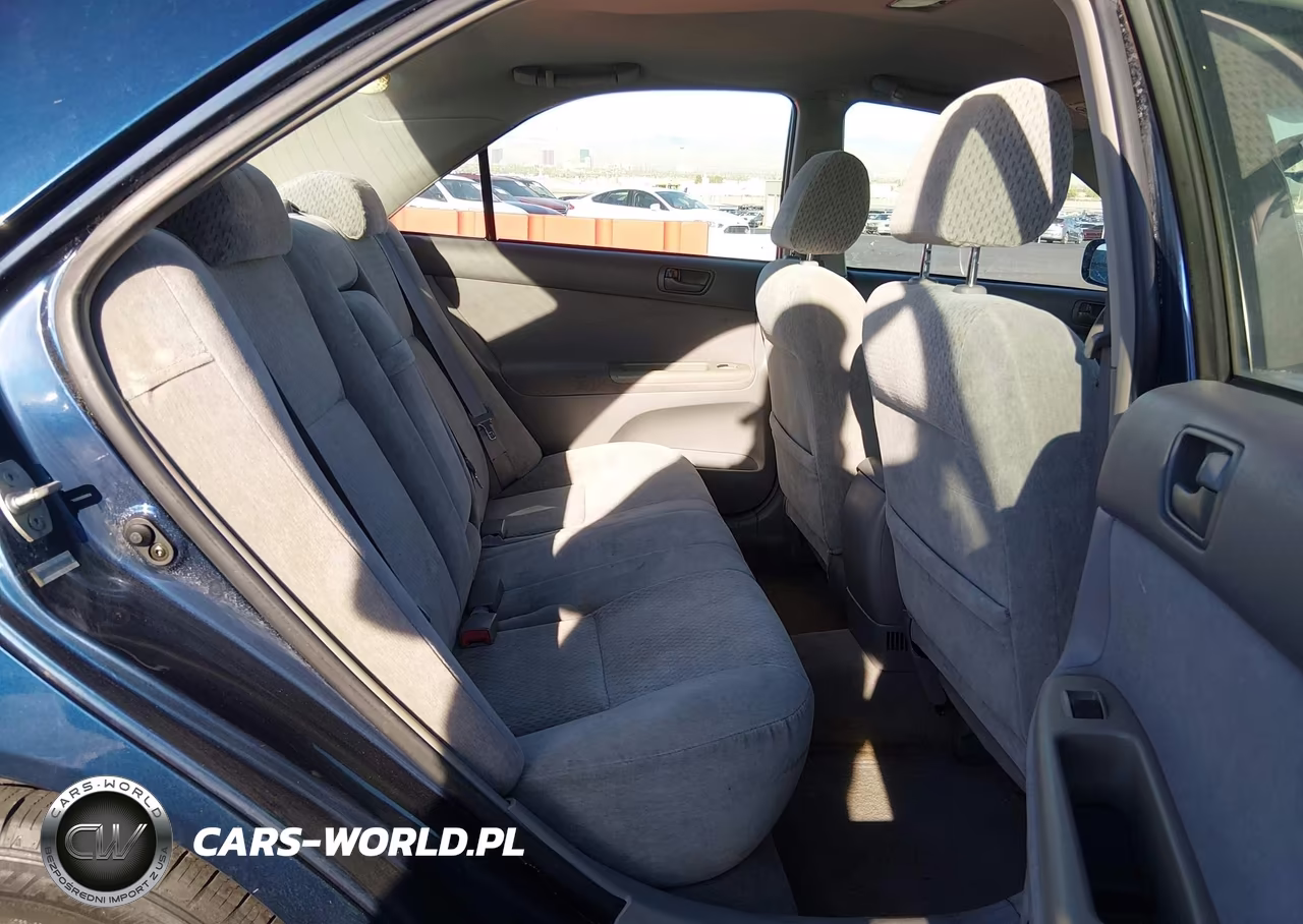 2003 Toyota Camry Le VIN:4T1BE32K93U661853 - 8