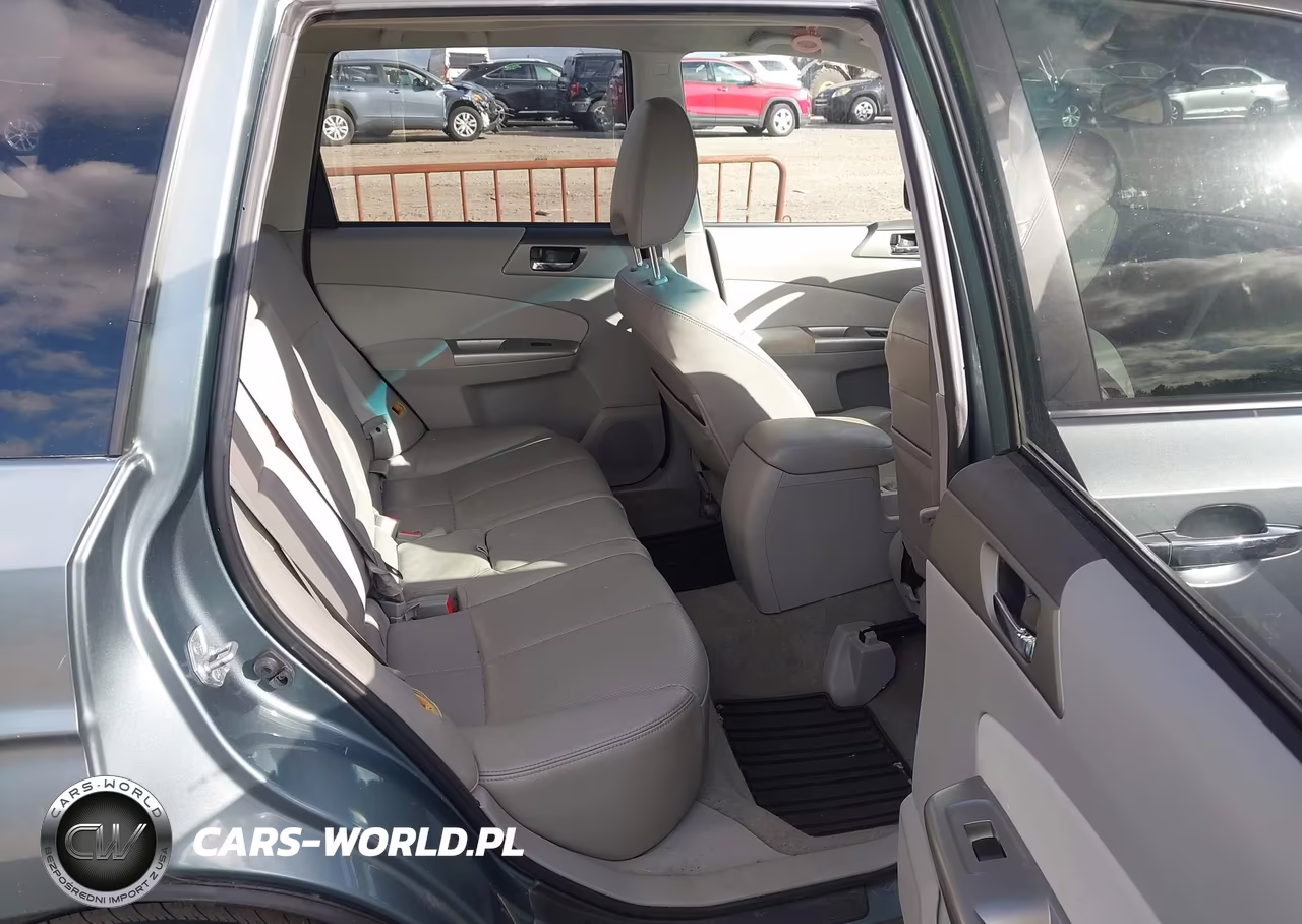 2010 Subaru Forester 2.5X Limited VIN:JF2SH6DC8AH703617 - 8