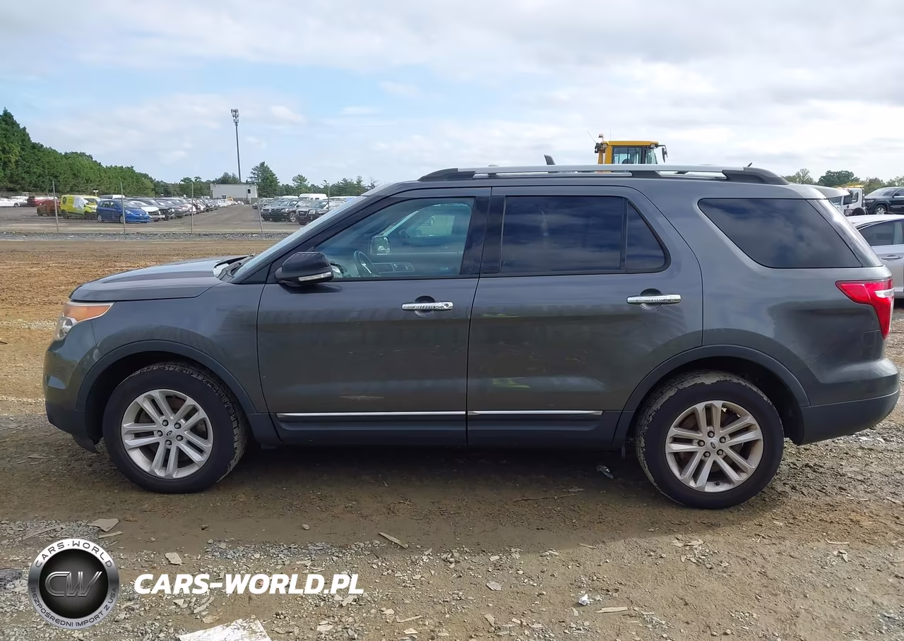 2015 Ford Explorer Xlt VIN:1FM5K8D84FGC44731 - 14