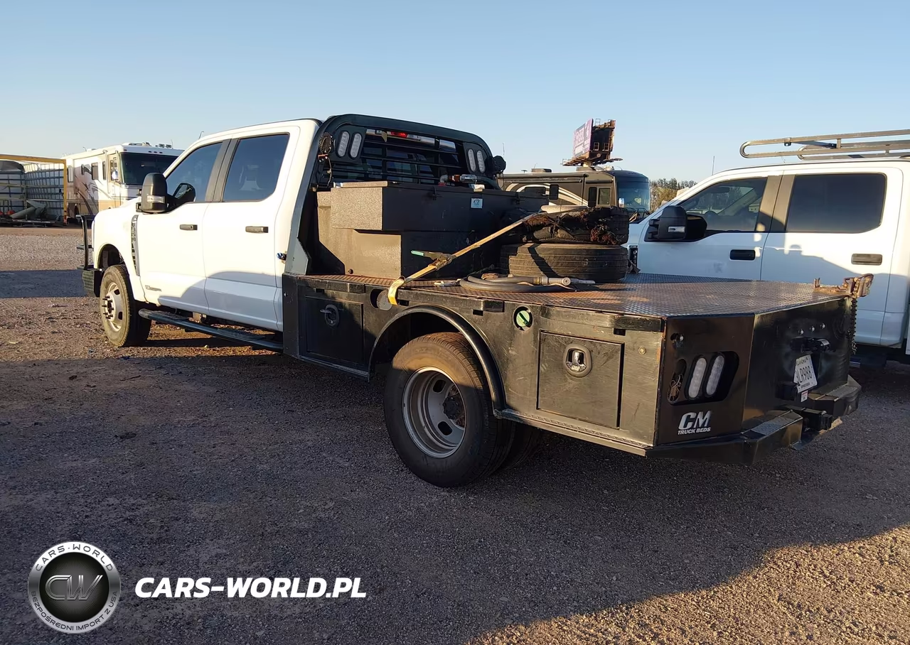 2024 Ford Super Duty F-350 Drw Xl VIN:1FD8W3HT2REC93607 - 3