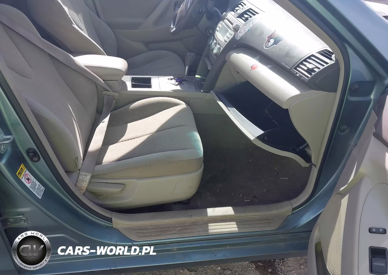 2009 Toyota Camry Le VIN:4T1BE46KX9U820551 - 5