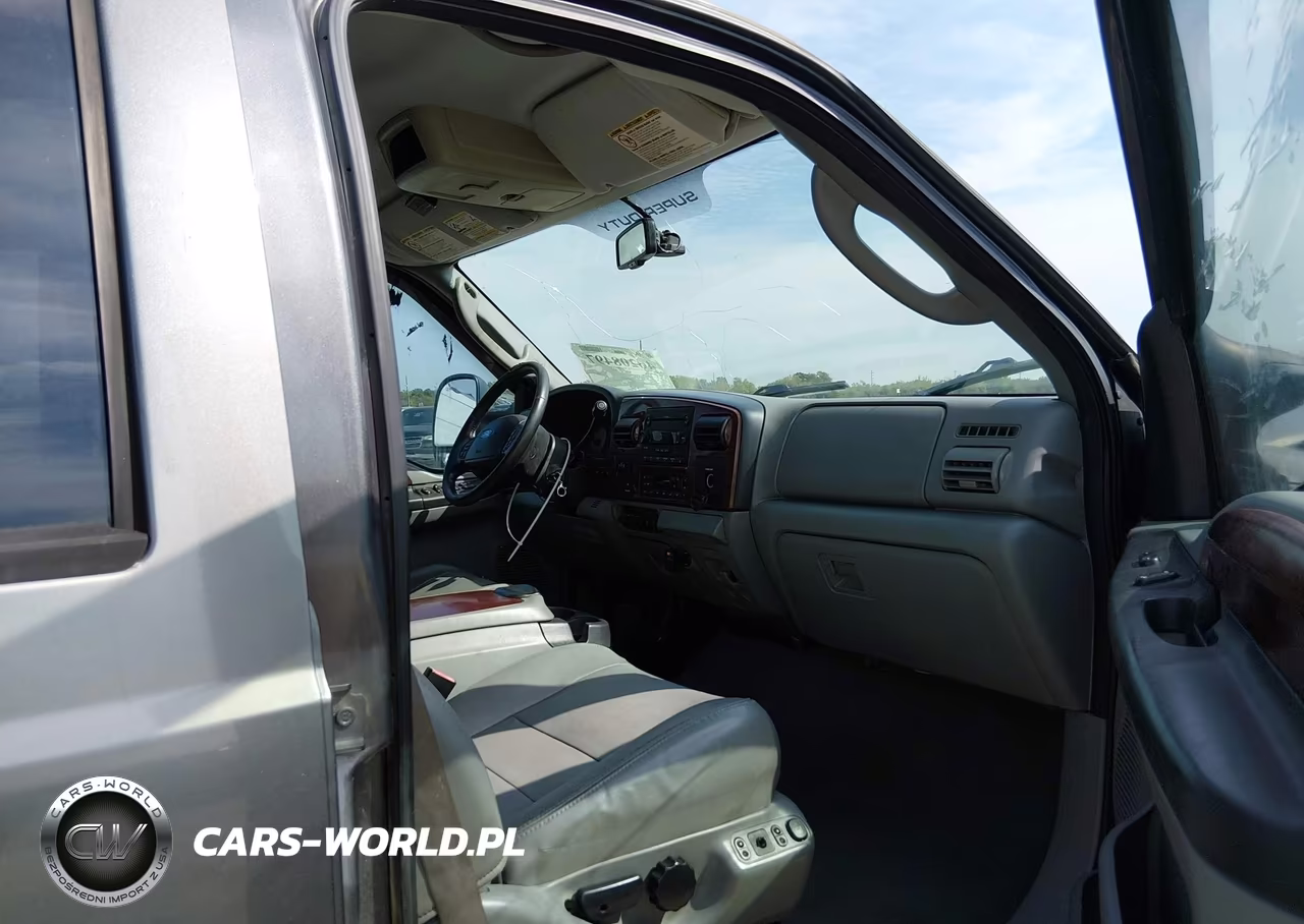 2007 Ford Super Duty F-350 Srw Harley-Davidson-King Ranch-Lariat-Outlaw-Xl-Xlt VIN:1FTWW31PX7EA49726 - 5