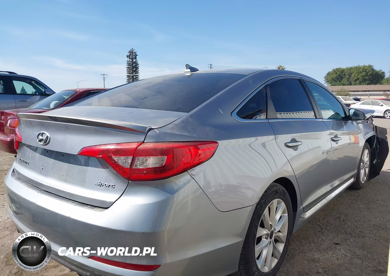 2016 Hyundai Sonata Sport VIN:5NPE34AF2GH271503 - 13