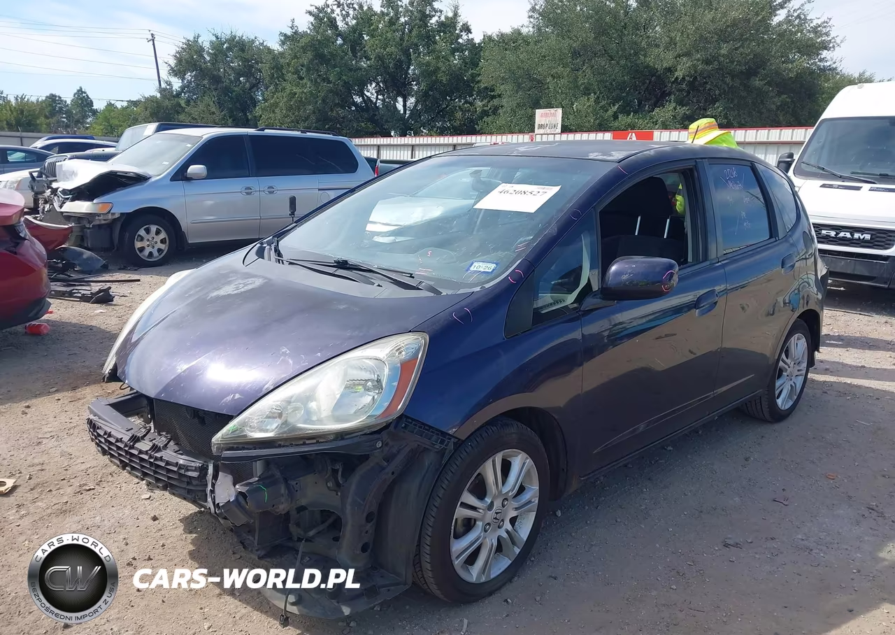 2010 Honda Fit Sport VIN:JHMGE8H43AC013961 - 2