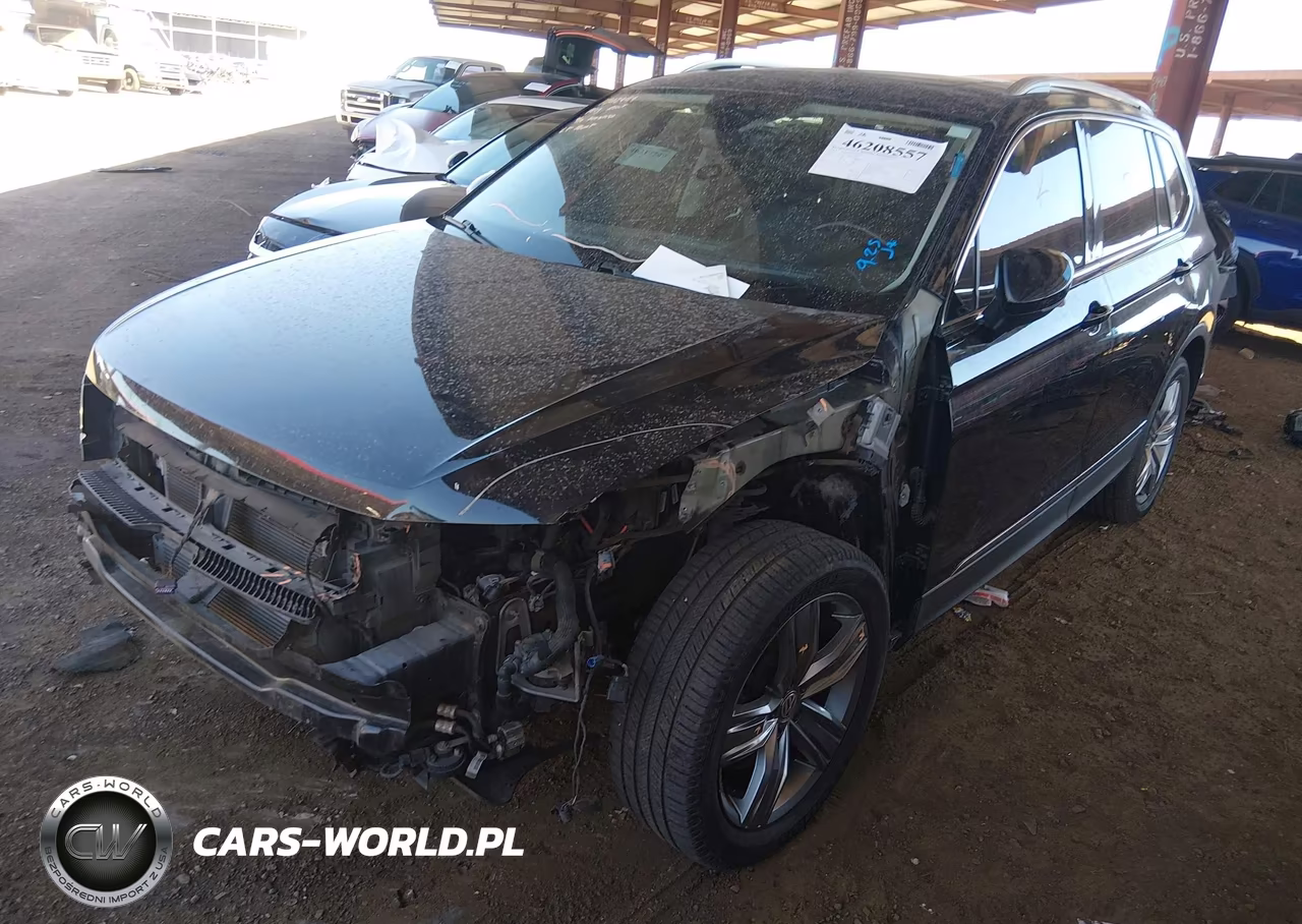2018 Volkswagen Tiguan 2.0T Sel Premium VIN:3VV5B7AX1JM032895 - 2