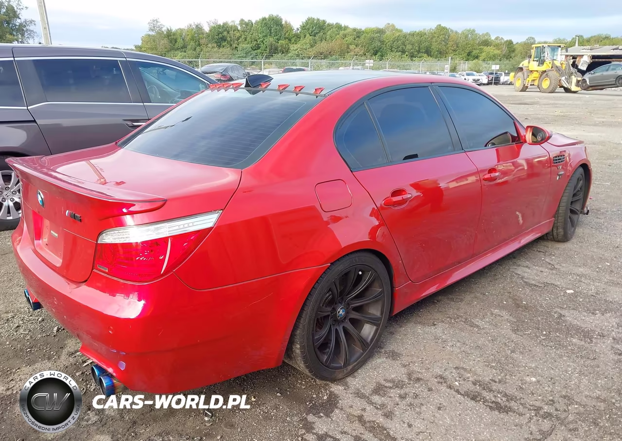 2008 BMW M5 VIN:WBSNB93588CX10780 - 4