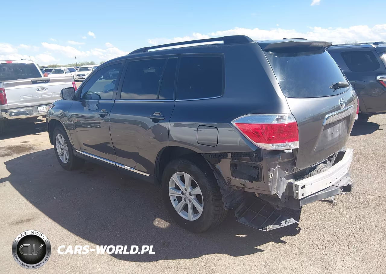 2013 Toyota Highlander Se V6 VIN:5TDZK3EH4DS124714 - 3