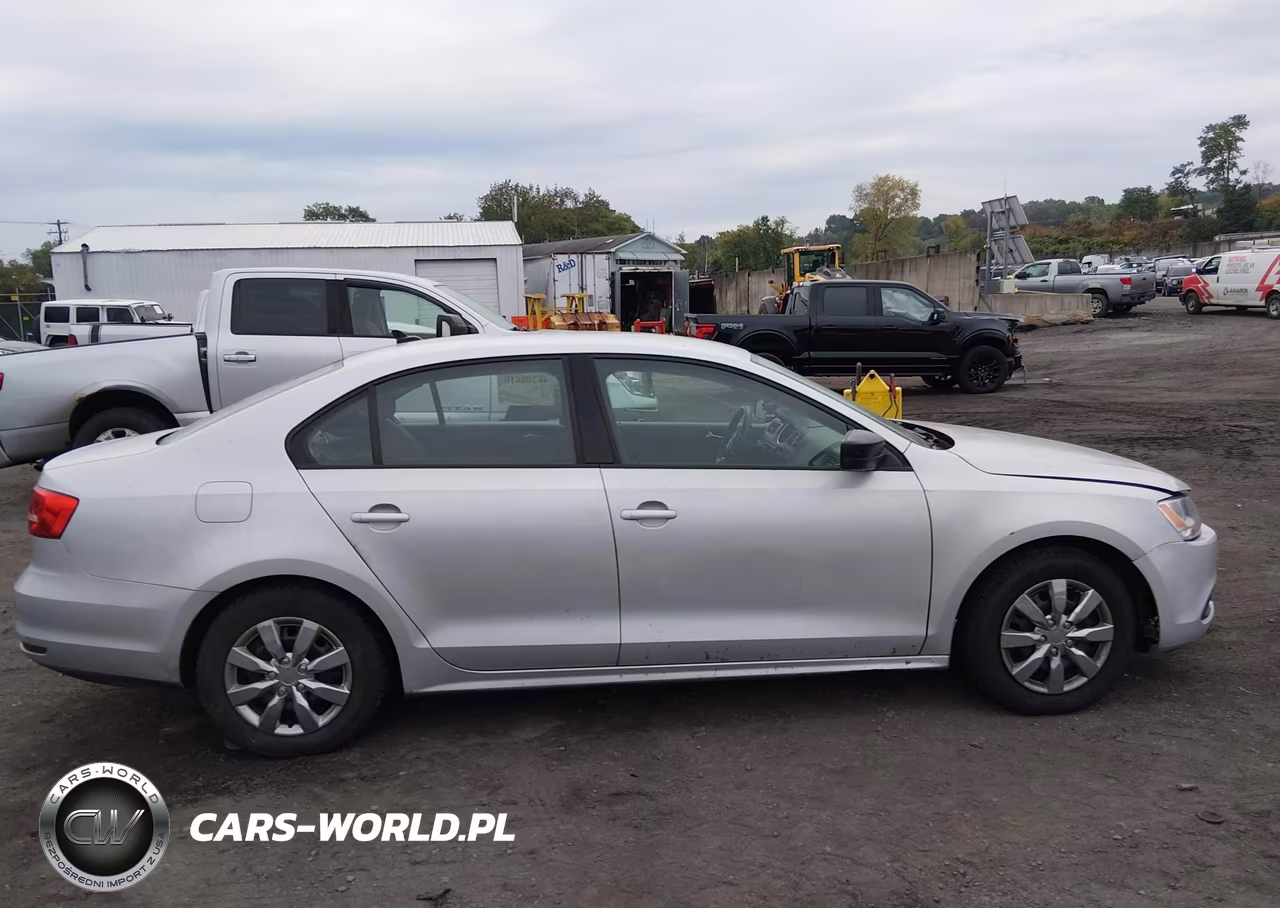 2015 Volkswagen Jetta 2.0L S VIN:3VW2K7AJ6FM357480 - 13