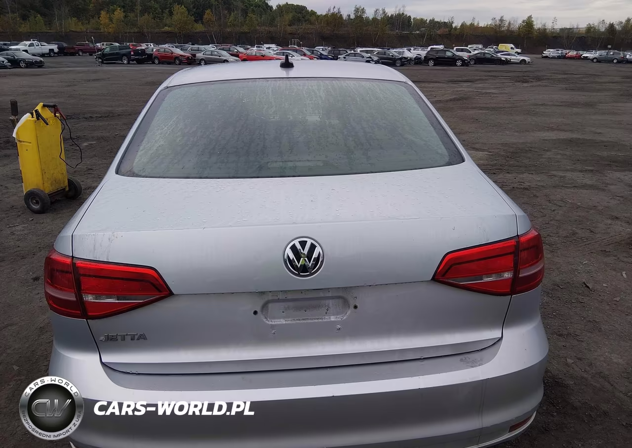 2015 Volkswagen Jetta 2.0L S VIN:3VW2K7AJ6FM357480 - 16