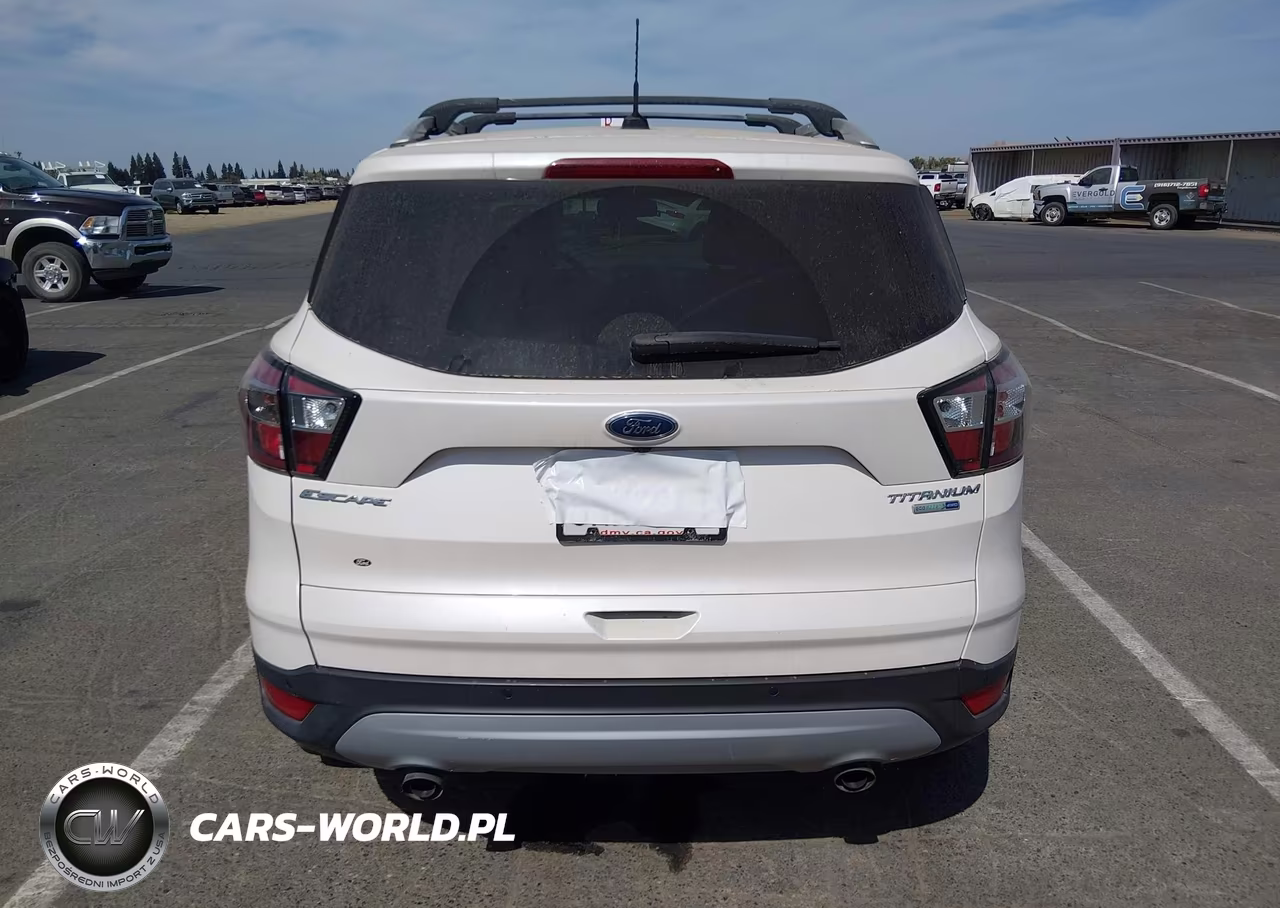 2017 Ford Escape Titanium VIN:1FMCU9JD0HUE32143 - 16