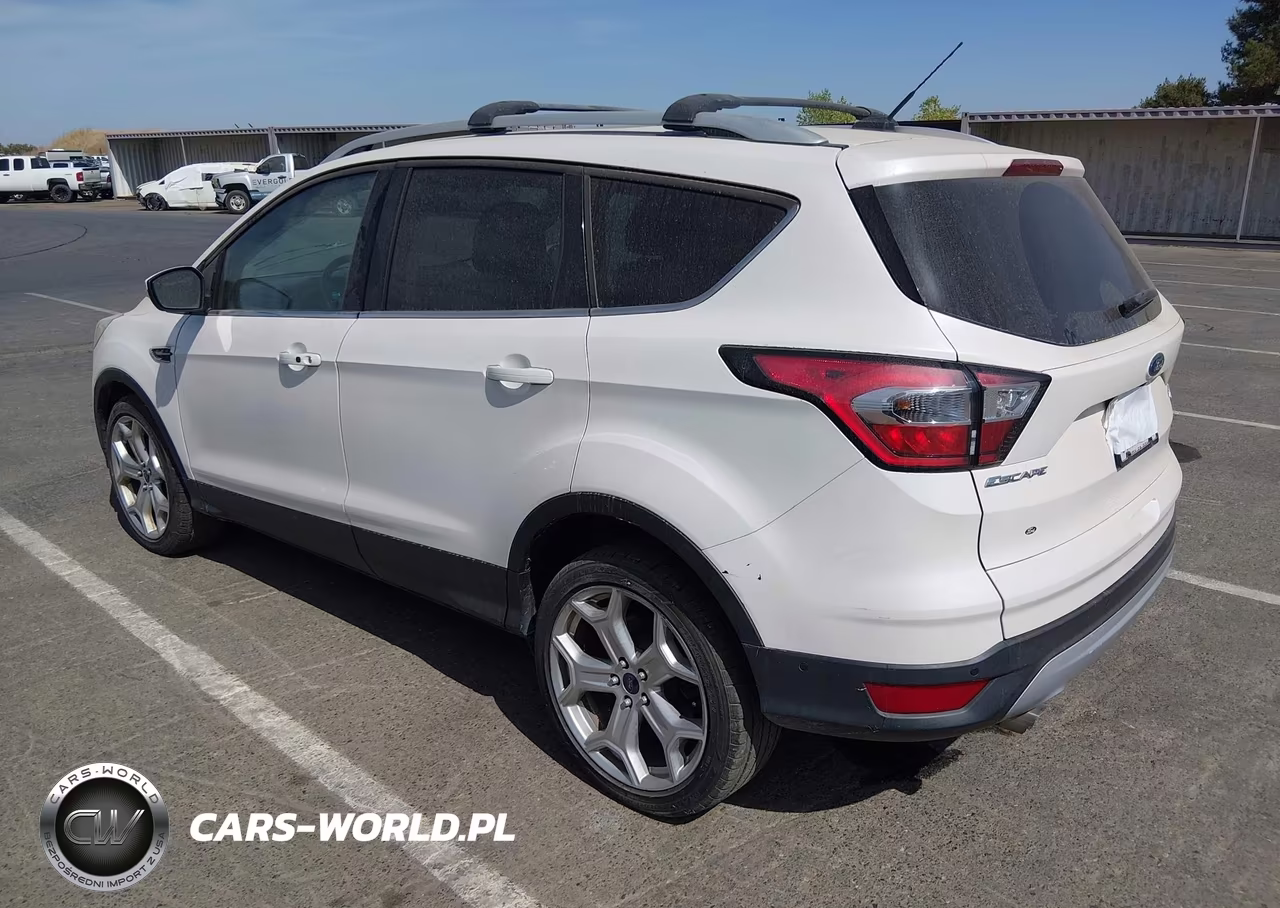 2017 Ford Escape Titanium VIN:1FMCU9JD0HUE32143 - 3