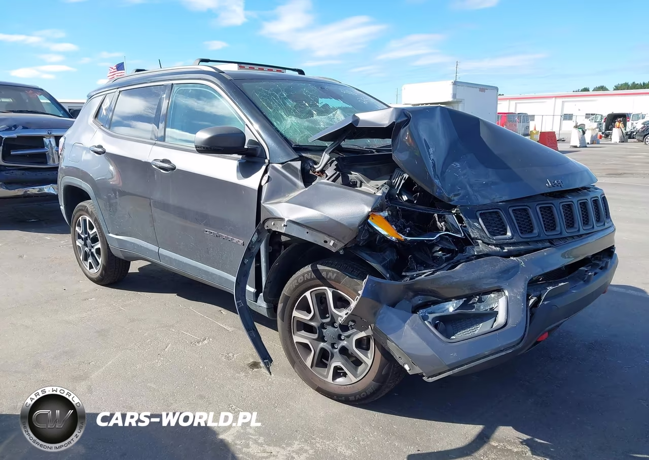2020 Jeep Compass Trailhawk 4X4 – zdjęcie 1 z 16