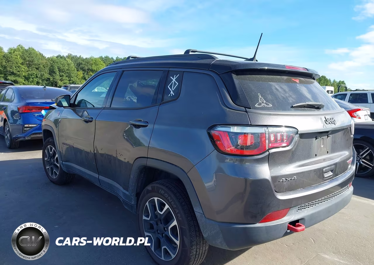 2020 Jeep Compass Trailhawk 4X4 VIN:3C4NJDDB5LT227682 - 3