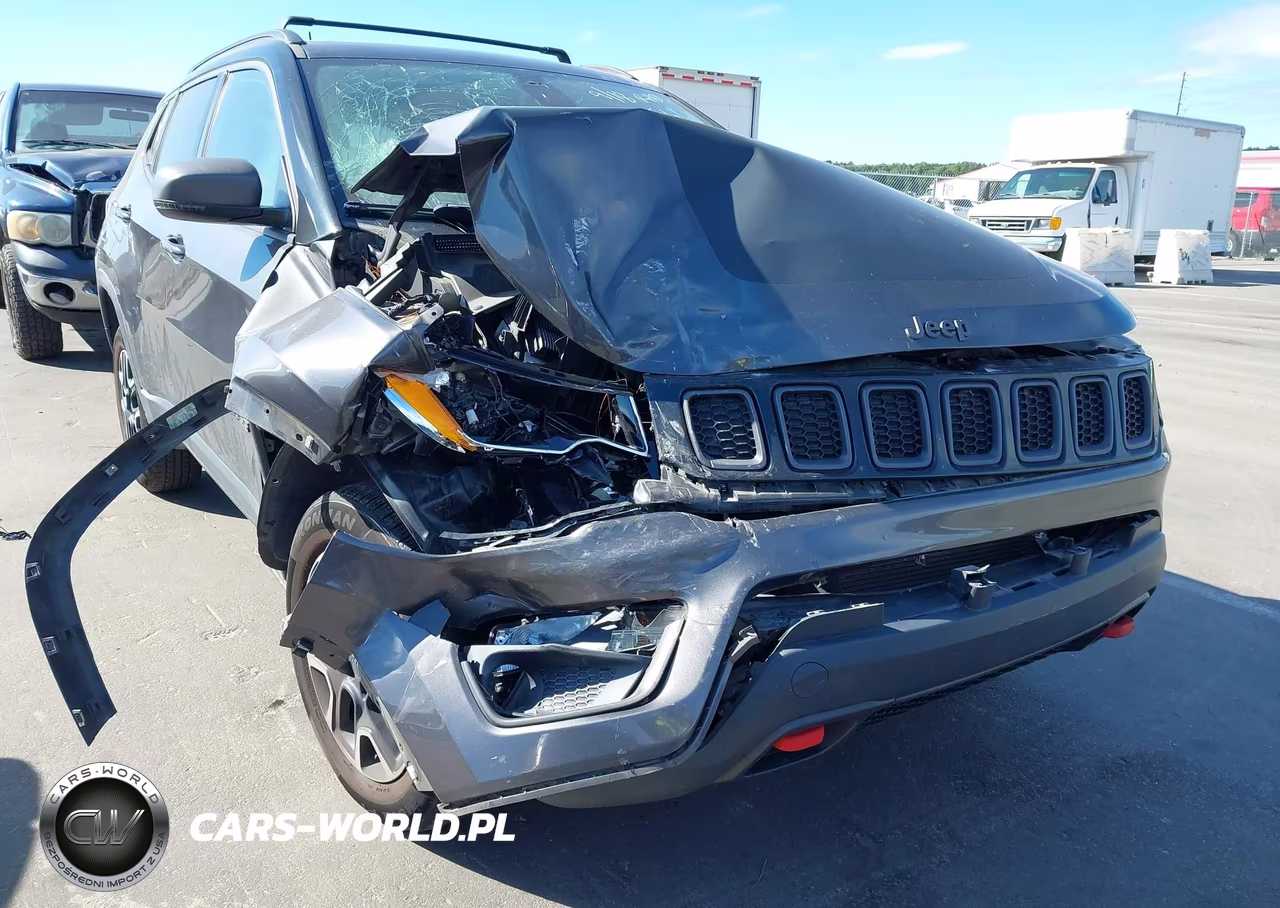 2020 Jeep Compass Trailhawk 4X4 VIN:3C4NJDDB5LT227682 - 6
