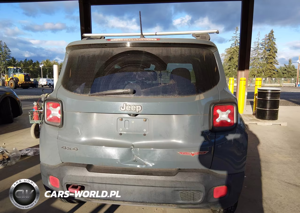 2015 Jeep Renegade Trailhawk VIN:ZACCJBCT9FPB91593 - 16