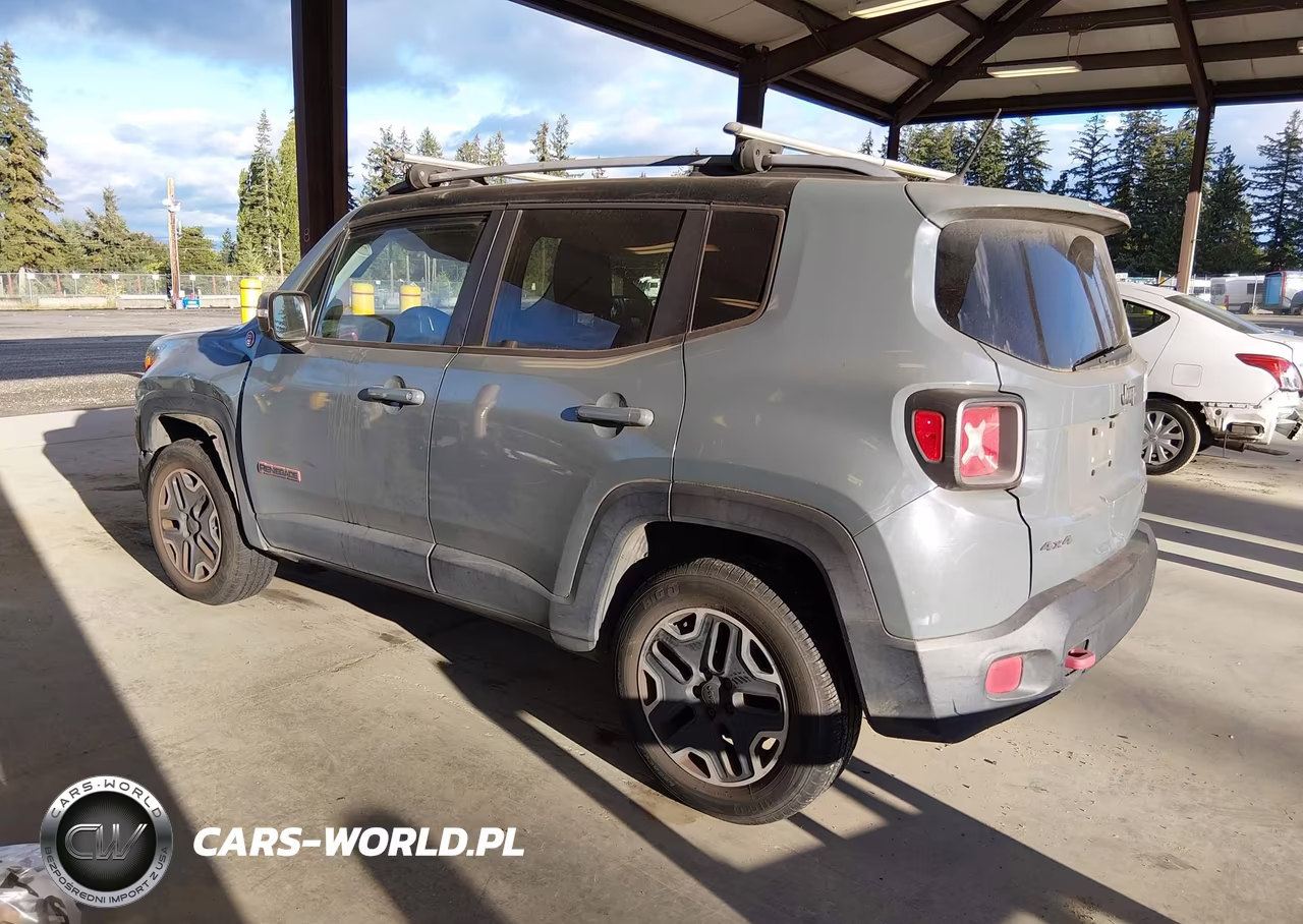 2015 Jeep Renegade Trailhawk VIN:ZACCJBCT9FPB91593 - 3