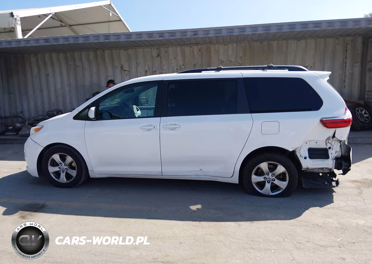 2016 Toyota Sienna Le VIN:5TDKK3DC6GS700685 - 14
