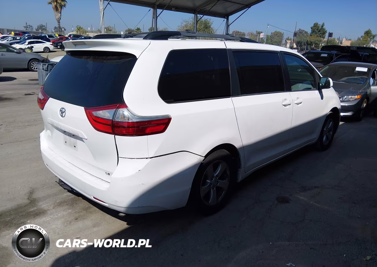2016 Toyota Sienna Le VIN:5TDKK3DC6GS700685 - 4