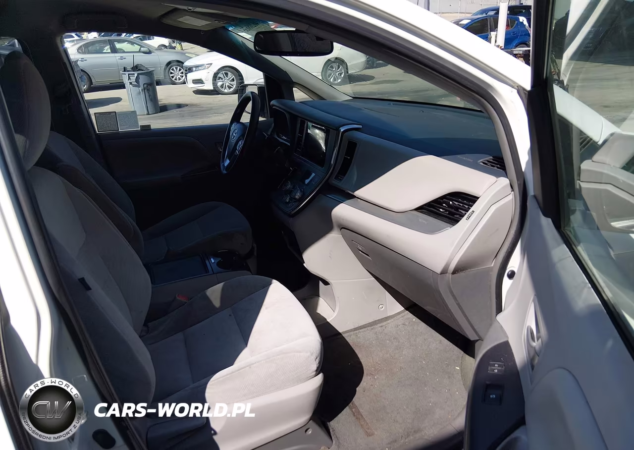 2016 Toyota Sienna Le VIN:5TDKK3DC6GS700685 - 5