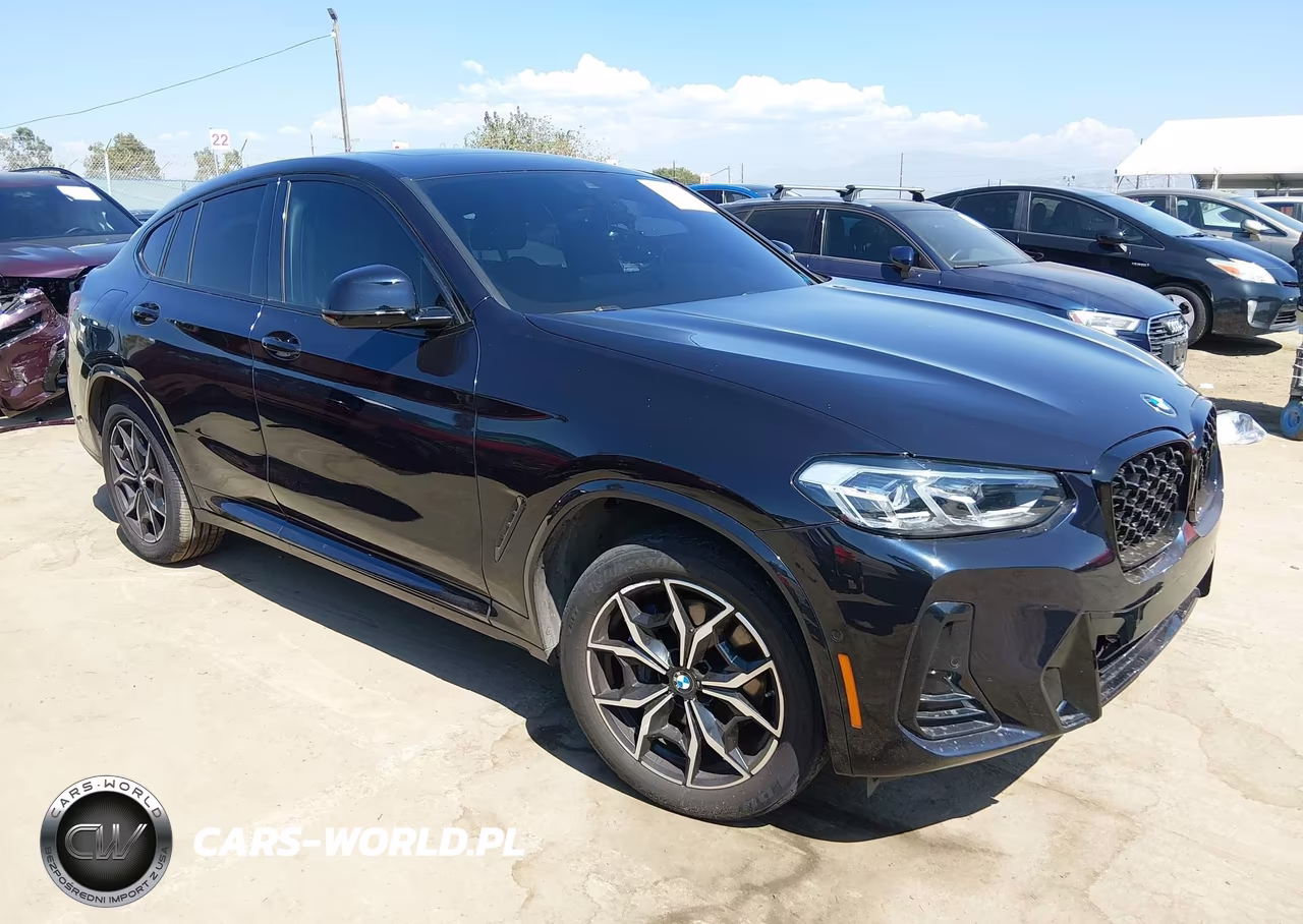 2022 BMW X4 xDrive30I