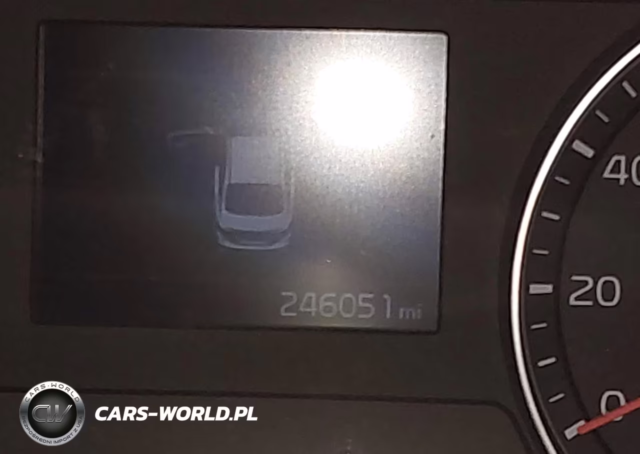 2019 Kia Forte Lxs VIN:3KPF24AD5KE061528 - 15