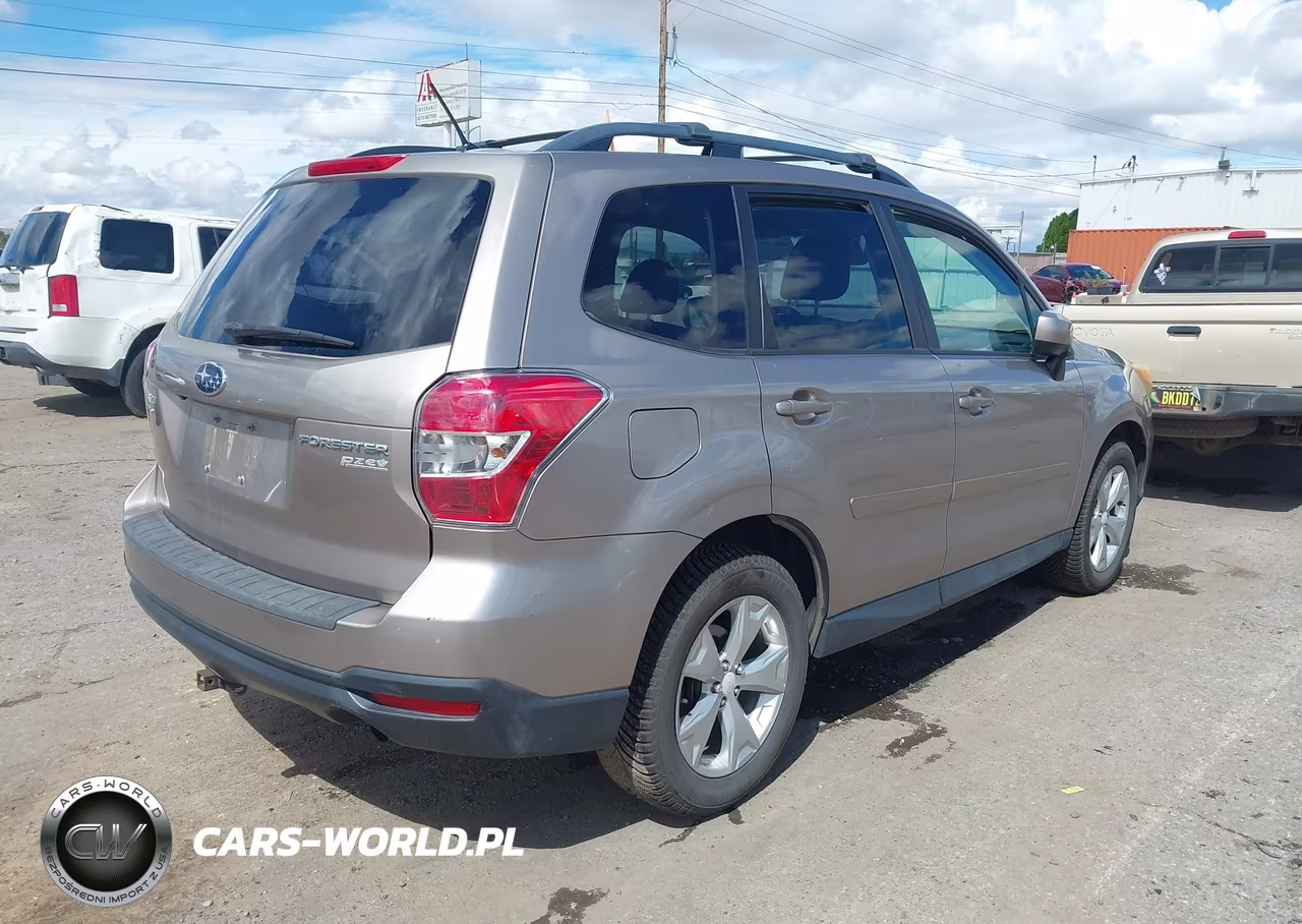 2014 Subaru Forester 2.5I Premium VIN:JF2SJACC8EG429436 - 4