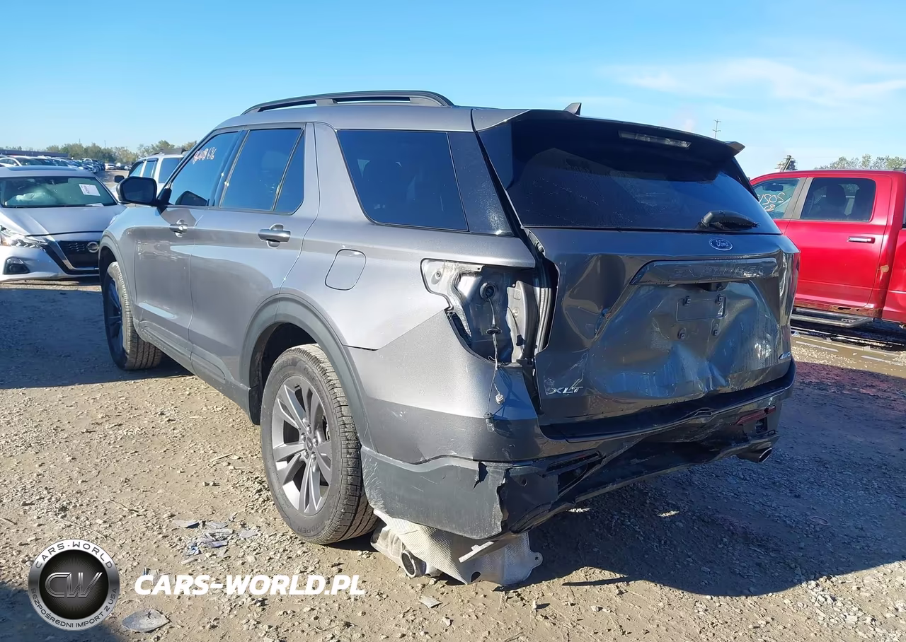 2021 Ford Explorer Xlt VIN:1FMSK8DH5MGB77833 - 3