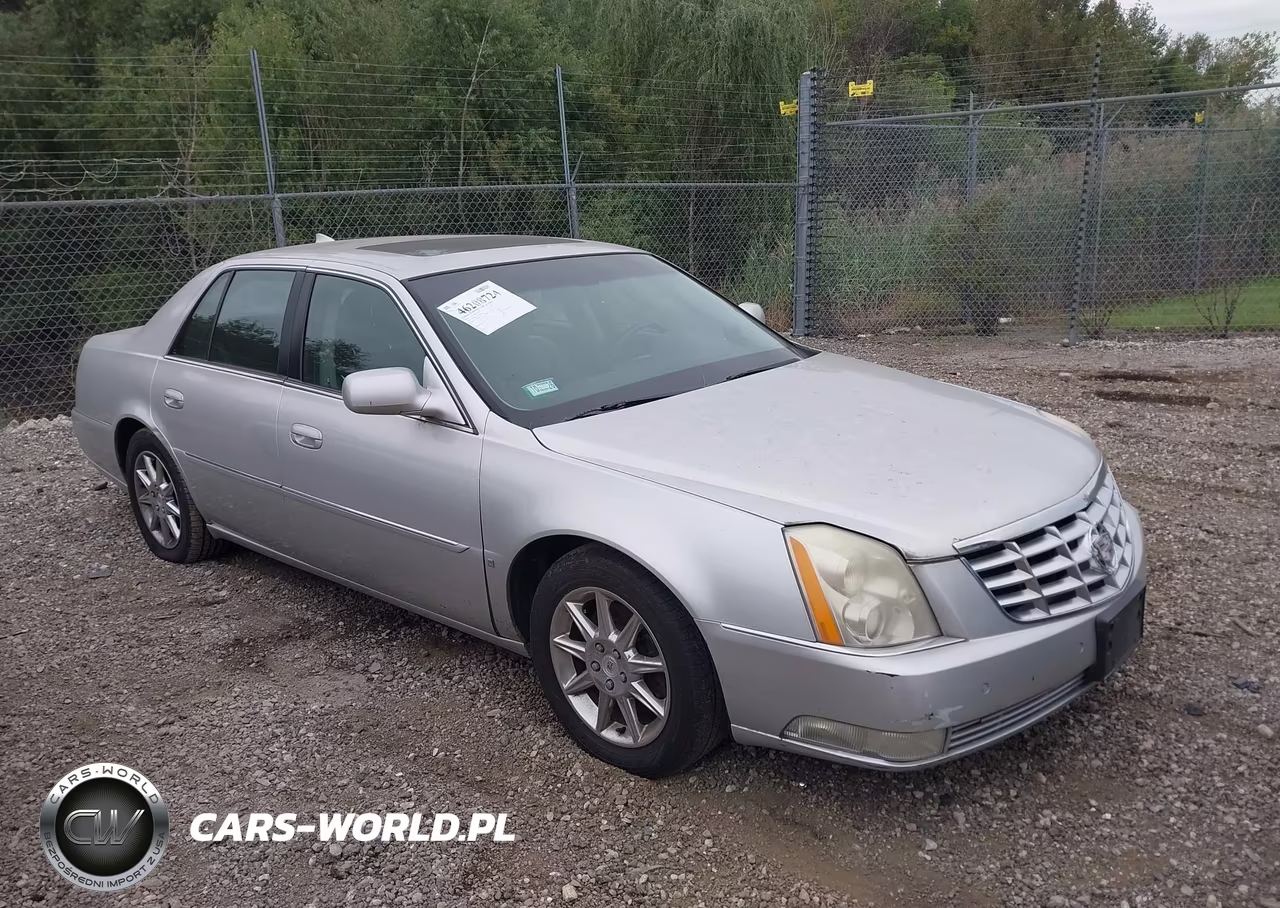 2010 Cadillac Dts Luxury Collection VIN:1G6KD5EY7AU109982 - 1