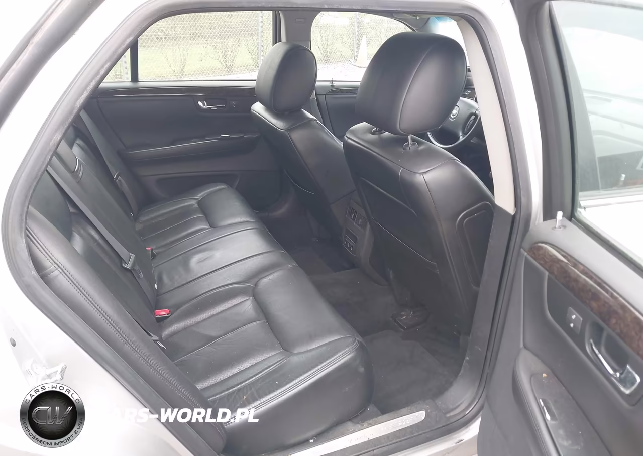 2010 Cadillac Dts Luxury Collection VIN:1G6KD5EY7AU109982 - 8