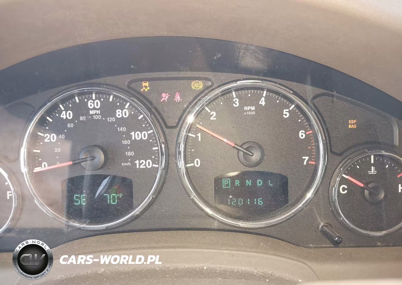 2008 Jeep Liberty Sport VIN:1J8GN28K98W240490 - 7