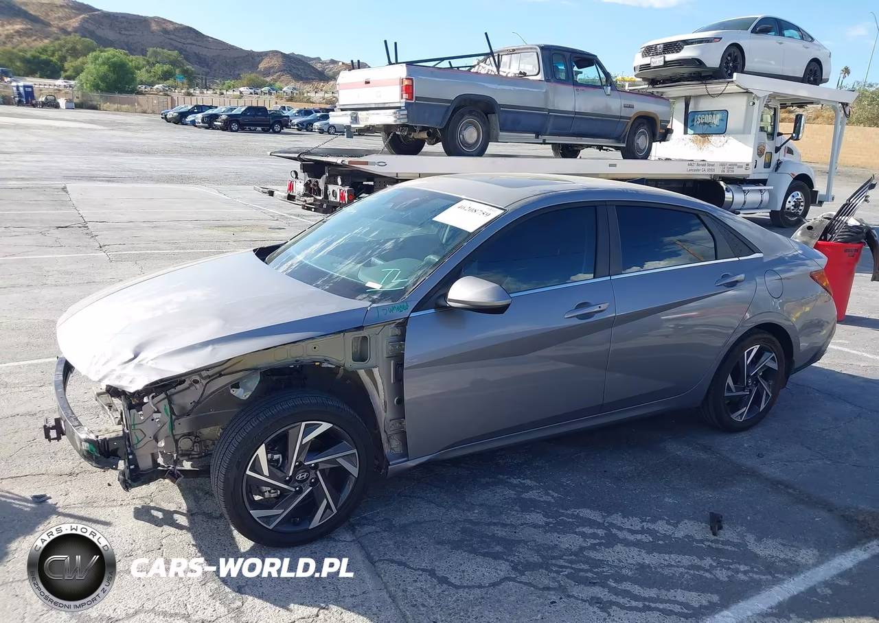 2025 Hyundai Elantra Sel Convenience VIN:KMHLS4DG3SU013158 - 15
